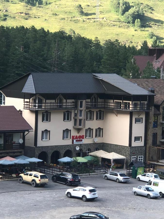 Эмен Hotel Terskol Luaran gambar